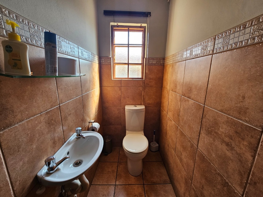 To Let Commercial Property for Rent in Bethlehem Free State